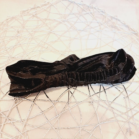 FREE with bundle! Black Velour Striped Headband - Picture 2 of 2